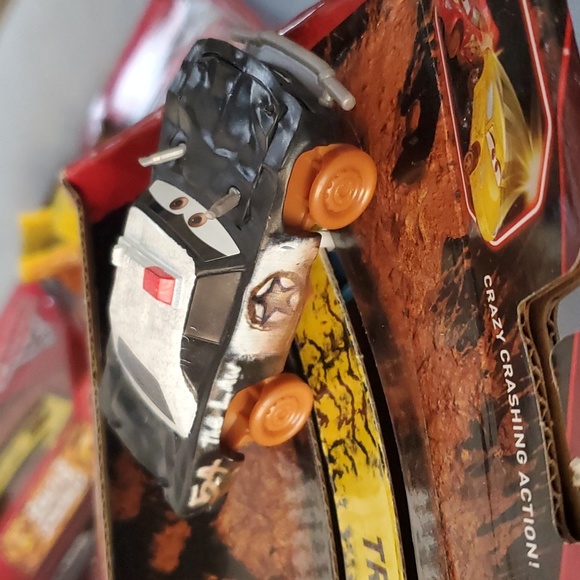 :4 toy Disney Pixar Cars Crazy 8 Crashers Lightning McQueen 95 Cruz ramirez taco - Picture 9 of 9